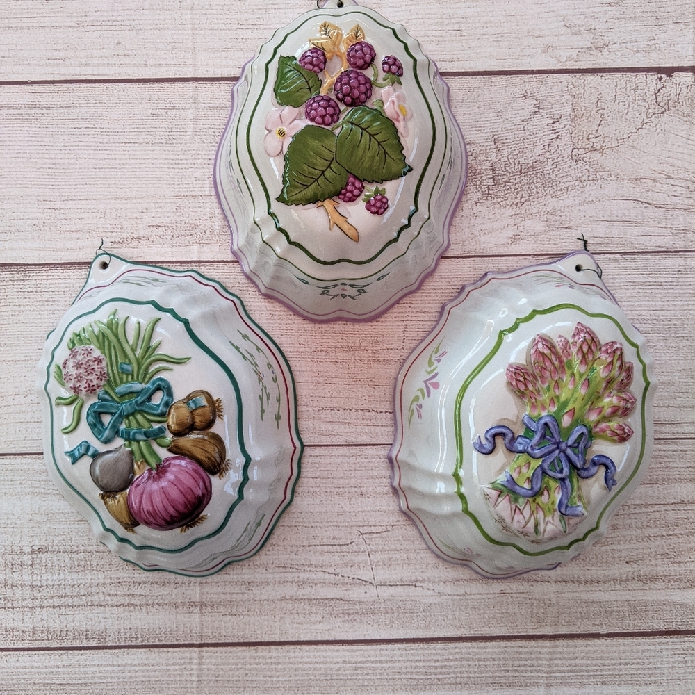 Vintage decorative jello molds, Le Cordon Bleu